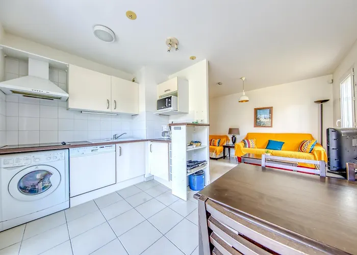 Avec Piscine - Proche Apartment