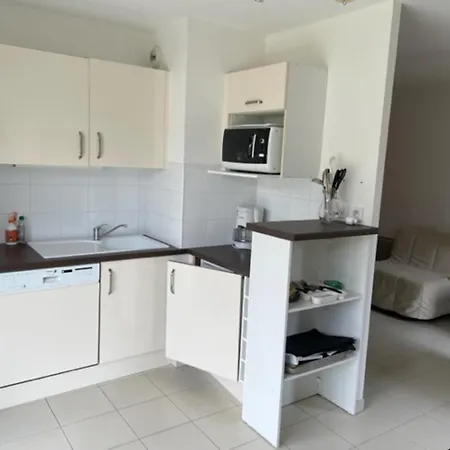 Avec Piscine - Proche Apartment *