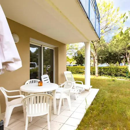 Avec Piscine - Proche Apartment